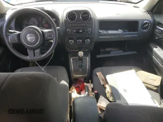2014 Jeep Patriot Latitude with VIN 1C4NJRFBXED512414, listed as a Copart auction lot 50934605 with 37,714 mi miles and Salvage Title. Bid and sale history available at carsss.com. Image 8.