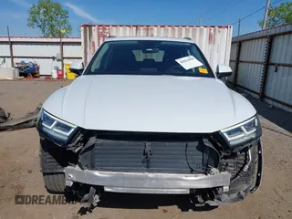 2019 Audi Q5 Premium Plus with VIN WA1BNAFY6K2119041, listed as a IAAI auction lot 42023058 with 48,718 mi miles. Bid and sale history available at carsss.com. Image 13.