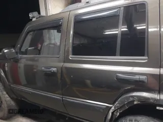 2006 Jeep Commander with VIN 1J8HG48KX6C263348, listed as a IAAI auction lot 42128039 with 208,605 mi miles and . Bid and sale history available at DreamBid. Image 15.
