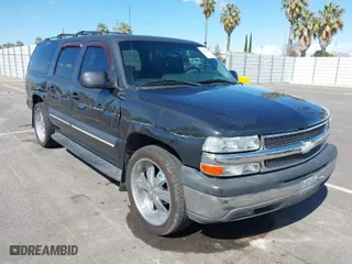 2003 Chevrolet Suburban LS with VIN 3GNEC16T63G115908, listed as a IAAI auction lot 41950165 with 202,075 mi miles. Bid and sale history available at carsss.com. Image 1.