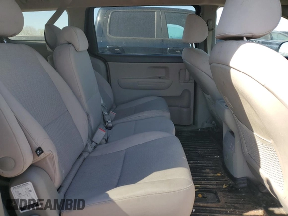 2017 Kia Sedona LX with VIN KNDMB5C15H6236018, listed as a Copart auction lot 48678245 with 86,527 mi miles and Clean Title. Bid and sale history available at carsss.com. Image 11.