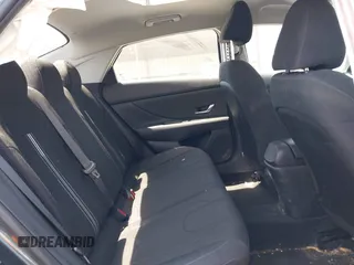 2023 Hyundai Elantra SEL z VIN 5NPLS4AG7PH111202, wystawiony jako IAAI lot #42014119 z przebiegiem 77 356 mil mil oraz . Historia ofert i sprzedaży dostępna na DreamBid. Obrazek 8.