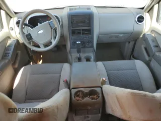2006 Ford Explorer XLS с VIN 1FMEU72E66ZA18210, выставлен на аукционе Copart как лот 85884684 с пробегом 145 472 миль миль и Списание • Salvage title. История ставок и продаж доступна на DreamBid. Изображение 8.