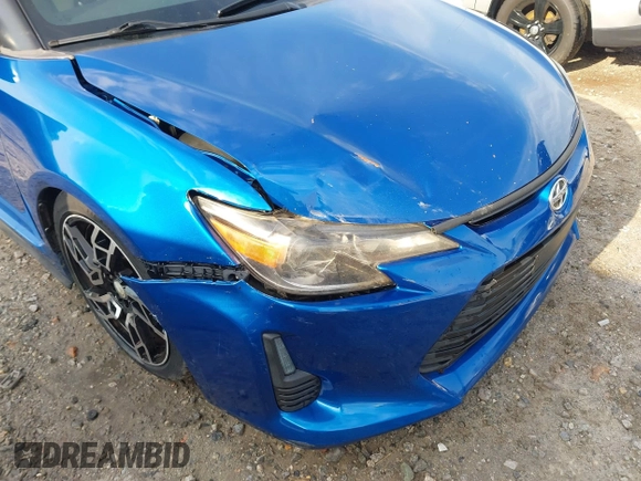 2014 Scion tC with VIN JTKJF5C72E3086001, listed as a IAAI auction lot 41721986 with 207,239 mi miles. Bid and sale history available at carsss.com. Image 6.