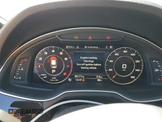 2017 Audi Q7 Premium Plus z VIN WA1LAAF71HD034452, wystawiony jako Copart lot #64116545 z przebiegiem 85 171 mil mil oraz Czysty tytuł • Clean title. Historia ofert i sprzedaży dostępna na DreamBid. Obrazek 9.