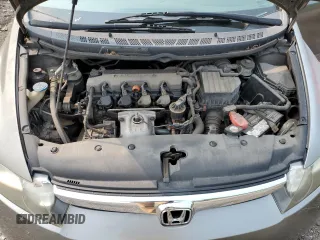 2006 Honda Civic LX z VIN 2HGFA165X6H518462, wystawiony jako Copart lot #59694195 z przebiegiem 101 556 mil mil oraz Czysty tytuł • Clean title. Historia ofert i sprzedaży dostępna na DreamBid. Obrazek 11.