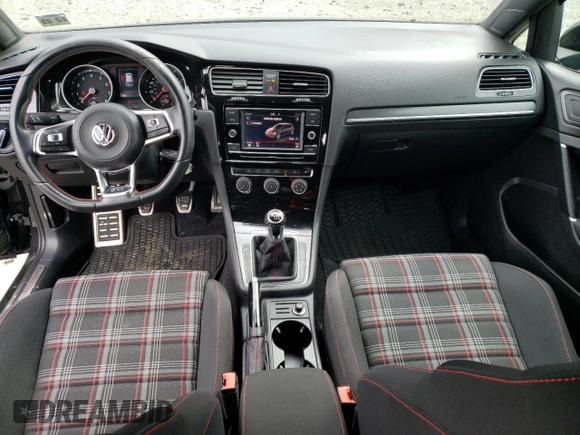 2018 Volkswagen Golf GTI S with VIN 3VW547AU2JM297126, listed as a Copart auction lot 46147923 with 30,437 mi miles. Bid and sale history available at carsss.com. Image 8.