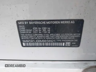 2021 BMW 3 Series 330i z VIN 3MW5R1J08M8B58921, wystawiony jako IAAI lot #41495865 z przebiegiem 82 971 mil mil oraz . Historia ofert i sprzedaży dostępna na DreamBid. Obrazek 9.