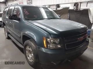 2008 Chevrolet Tahoe 2LT with VIN 1GNFC13088R112207, listed as a IAAI auction lot 42212247 with 248,295 mi miles and . Bid and sale history available at DreamBid. Image 1.