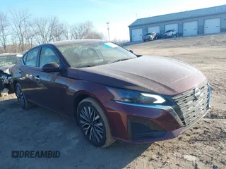 2023 Nissan Altima SV z VIN 1N4BL4DW5PN408860, wystawiony jako IAAI lot #41427683 z przebiegiem 12 248 mil mil oraz . Historia ofert i sprzedaży dostępna na DreamBid. Obrazek 17.