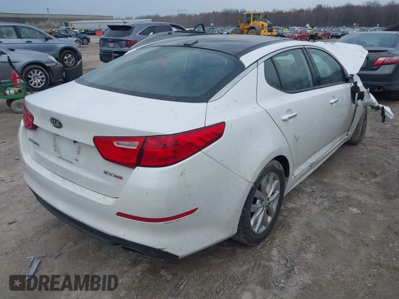 2015 Kia Optima EX with VIN 5XXGN4A77FG509304, listed as a IAAI auction lot 42026439 with 96,144 mi miles. Bid and sale history available at carsss.com. Image 4.