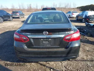 2018 Nissan Altima SV with VIN 1N4AL3AP7JC113202, listed as a IAAI auction lot 41800580 with 95,142 mi miles and . Bid and sale history available at carsss.com. Image 17.