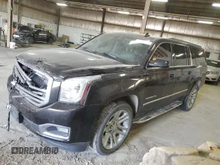 2019 GMC Yukon XL SLT with VIN 1GKS2GKC8KR117055, listed as a Copart auction lot 47845305 with 114,592 mi miles and Salvage Title. Bid and sale history available at carsss.com. Image 1.