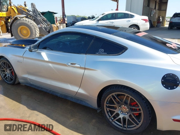 2015 Ford Mustang GT with VIN 1FA6P8CF7F5310524, listed as a IAAI auction lot 42005046 with 147,842 mi miles and . Bid and sale history available at carsss.com. Image 14.