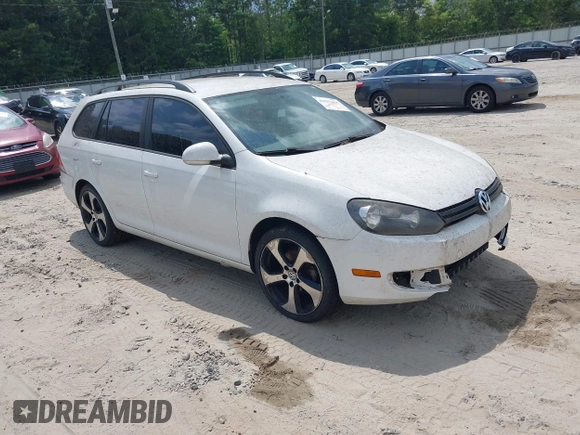 2011 Volkswagen Jetta SE with VIN 3VWPX7AJ5BM601475, listed as a IAAI auction lot 42633458 with Not provided miles and . Bid and sale history available at DreamBid. Image 1.