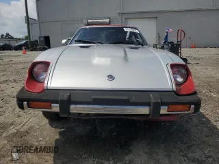 1981 Datsun 280ZX z VIN JN1HZ04S5BX279396, wystawiony jako Copart lot #60198965 z przebiegiem 85 526 mil mil oraz Szkoda całkowita • Salvage title. Historia ofert i sprzedaży dostępna na DreamBid. Obrazek 5.