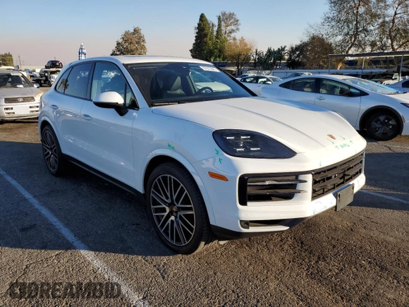 2024 Porsche Cayenne z VIN WP1AA2AYXRDA09195, wystawiony jako Copart lot #87973845 z przebiegiem 5 050 mil mil oraz Szkoda całkowita • Salvage title. Historia ofert i sprzedaży dostępna na DreamBid. Obrazek 4.