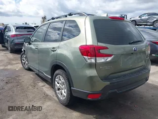 2021 Subaru Forester with VIN JF2SKADCXMH503539, listed as a IAAI auction lot 41725712 with 1 mi miles. Bid and sale history available at carsss.com. Image 3.