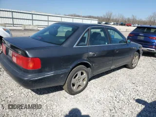 1997 Audi A6 z VIN WAUGA84A4VN006453, wystawiony jako Copart lot #47408094 z przebiegiem 333 651 mil mil oraz Szkody całkowita. Historia ofert i sprzedaży dostępna na DreamBid. Obrazek 3.