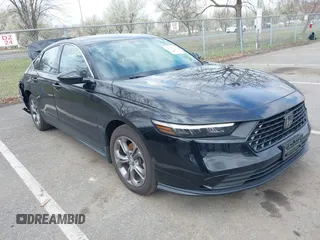2024 Honda Accord EX с VIN 1HGCY1F35RA062810, выставлен на аукционе IAAI как лот 41944178 с пробегом 10 424 миль миль и . История ставок и продаж доступна на DreamBid. Изображение 1.