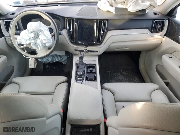 2019 Volvo XC60 Inscription with VIN LYV102RL0KB341238, listed as a Copart auction lot 42243335 with 55,491 mi miles and Salvage Title. Bid and sale history available at carsss.com. Image 8.