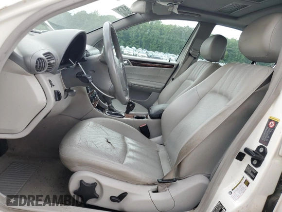 2006 Mercedes-Benz C 280 Luxury с VIN WDBRF92HX6F772541, выставлен на аукционе Copart как лот 56518315 с пробегом 167 241 миль миль и Чистый • Clean title. История ставок и продаж доступна на DreamBid. Изображение 7.
