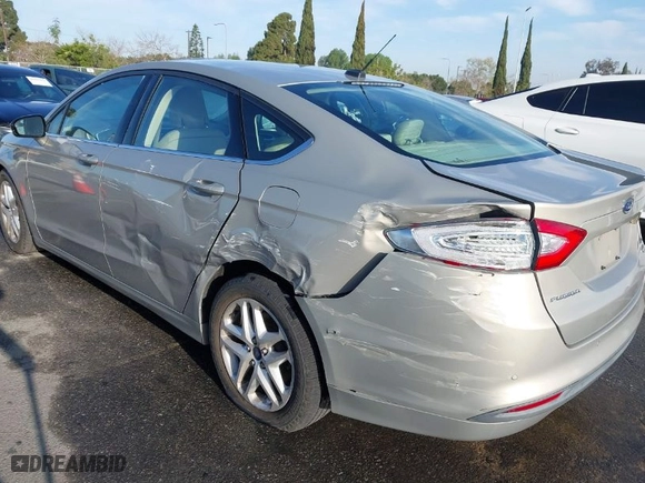 2015 Ford Fusion SE with VIN 3FA6P0HDXFR105639, listed as a IAAI auction lot 41860113 with 78,389 mi miles. Bid and sale history available at carsss.com. Image 6.