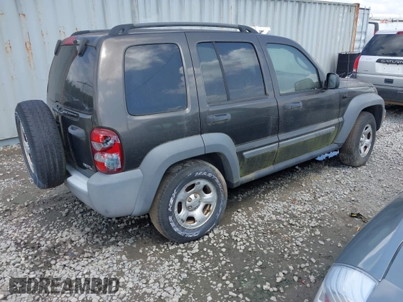 2005 Jeep Liberty Sport with VIN 1J4GL48K95W658899, listed as a IAAI auction lot 41914218 with 218,755 mi miles and . Bid and sale history available at DreamBid. Image 4.