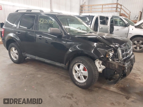 2011 Ford Escape XLT с VIN 1FMCU9DG9BKB14059, выставлен на аукционе IAAI как лот 42175947 с пробегом 113 901 миль миль и . История ставок и продаж доступна на DreamBid. Изображение 1.