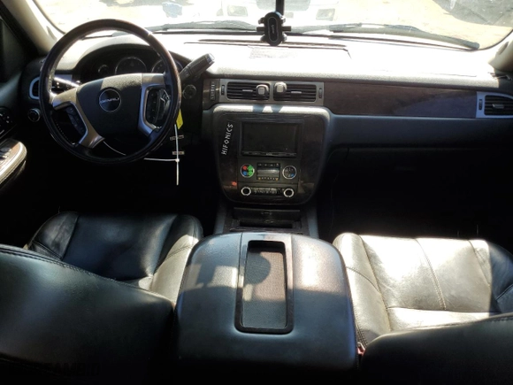 2007 GMC Yukon Denali with VIN 1GKFK63817J262885, listed as a Copart auction lot 64628704 with 175,367 mi miles and Salvage Title. Bid and sale history available at carsss.com. Image 8.