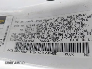 2006 Toyota Tacoma with VIN 5TENX22N06Z164962, listed as a IAAI auction lot 42067537 with 296,453 mi miles. Bid and sale history available at carsss.com. Image 9.
