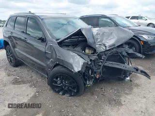 2017 Jeep Grand Cherokee Altitude z VIN 1C4RJFAG1HC866674, wystawiony jako IAAI lot #42308653 z przebiegiem 98 123 mil mil oraz . Historia ofert i sprzedaży dostępna na DreamBid. Obrazek 1.