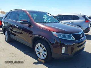 2015 Kia Sorento EX with VIN 5XYKU4A74FG642479, listed as a IAAI auction lot 41878375 with 119,877 mi miles. Bid and sale history available at carsss.com. Image 1.
