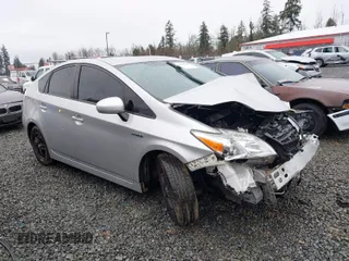 2014 Toyota Prius Four with VIN JTDKN3DU9E0379970, listed as a IAAI auction lot 41197638 with 154,293 mi miles. Bid and sale history available at carsss.com. Image 1.