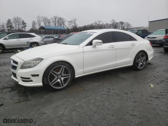 2013 Mercedes-Benz CLS-Class CLS 550 with VIN WDDLJ7DB8DA087117, listed as a Copart auction lot 45333005 with NaN miles and Clean Title. Bid and sale history available at carsss.com. Image 1.
