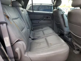 2002 Toyota Sequoia Limited with VIN 5TDZT38A62S098822, listed as a Copart auction lot 42230945 with 175,962 mi miles and Salvage Title. Bid and sale history available at carsss.com. Image 11.