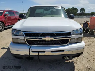 2007 Chevrolet Silverado 1500 Classic LS with VIN 2GCEC13V071130742, listed as a Copart auction lot 66815404 with 97,568 mi miles and Salvage Title. Bid and sale history available at carsss.com. Image 5.
