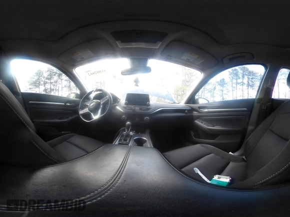 2019 Nissan Altima 2.5 SV with VIN 1N4BL4DV2KC220096, listed as a IAAI auction lot 41802662 with 77,941 mi miles. Bid and sale history available at carsss.com. Image 20.