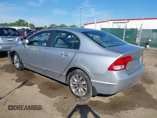 2011 Honda Civic EX-L z VIN 19XFA1F94BE023696, wystawiony jako IAAI lot #42217720 z przebiegiem 122 327 mil mil oraz . Historia ofert i sprzedaży dostępna na DreamBid. Obrazek 3.