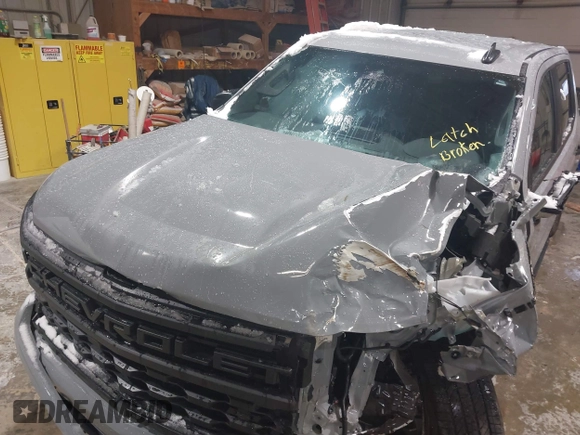 2024 Chevrolet Silverado 1500 Custom with VIN 3GCPDBEK4RG246258, listed as a IAAI auction lot 40882553 with Not Provided miles and . Bid and sale history available at DreamBid. Image 10.