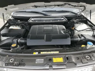2011 Land Rover Range Rover HSE with VIN SALME1D42BA356848, listed as a Copart auction lot 59498275 with 110,260 mi miles and Non repairable. Bid and sale history available at DreamBid. Image 12.