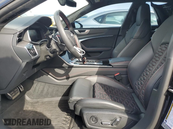 2021 Audi RS 7 z VIN WUAPCBF25MN907879, wystawiony jako Copart lot #46986284 z przebiegiem 23 001 mil mil oraz . Historia ofert i sprzedaży dostępna na DreamBid. Obrazek 7.