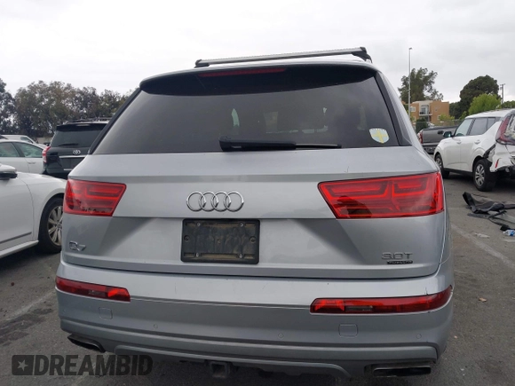 2018 Audi Q7 Prestige with VIN WA1VAAF77JD028847, listed as a IAAI auction lot 42294052 with 46,478 mi miles and . Bid and sale history available at DreamBid. Image 16.