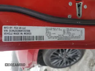 2022 Jeep Compass (RED) Edition с VIN 3C4NJDCB6NT237206, выставлен на аукционе Copart как лот 46014455 с пробегом 22 399 миль миль и Списание • Salvage title. История ставок и продаж доступна на DreamBid. Изображение 16.