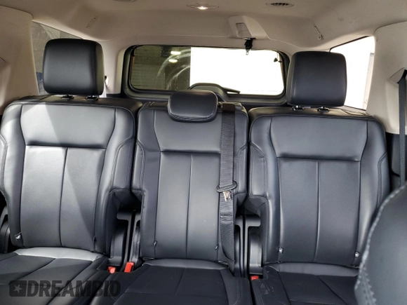 2024 Ford Expedition XLT with VIN 1FMJU1J85REA31775, listed as a Copart auction lot 52078405 with 35,854 mi miles and Clean Title. Bid and sale history available at carsss.com. Image 10.