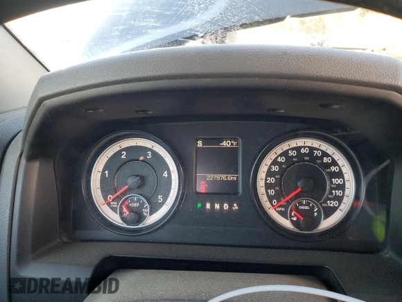 2014 Ram 2500 Tradesman with VIN 3C6UR5CL4EG294491, listed as a Copart auction lot 42427835 with 227,976 mi miles and Salvage title. Bid and sale history available at DreamBid. Image 9.