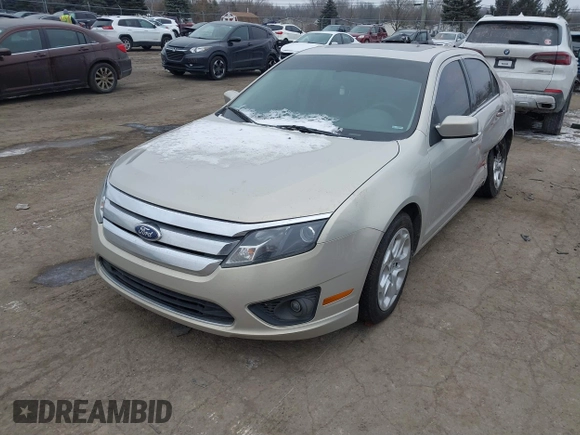 2010 Ford Fusion SE with VIN 3FAHP0HAXAR228798, listed as a IAAI auction lot 41532448 with 164,277 mi miles. Bid and sale history available at carsss.com. Image 17.