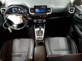 2024 Hyundai Venue Limited with VIN KMHRC8A36RU291658, listed as a Copart auction lot 52102005 with 4,170 mi miles and Salvage Title. Bid and sale history available at DreamBid. Image 8.
