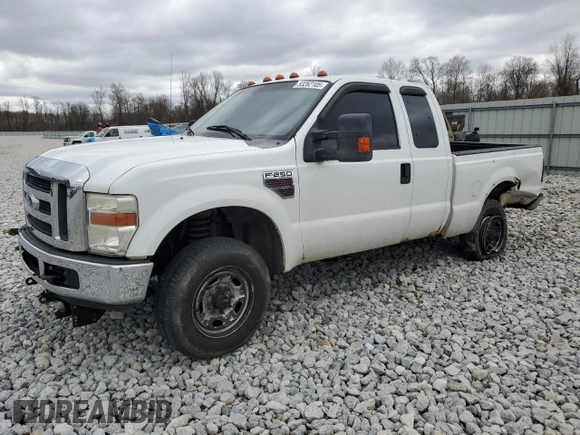 2008 Ford Super Duty F-250 SRW XL with VIN 1FTSX21R88EA37468, listed as a Copart auction lot 53262105 with 174,210 mi miles and Salvage Title. Bid and sale history available at carsss.com. Image 1.