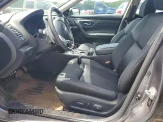 2017 Nissan Altima SR z VIN 1N4AL3AP9HC157163, wystawiony jako Copart lot #64294035 z przebiegiem Nie podano mil oraz Czysty tytuł • Clean title. Historia ofert i sprzedaży dostępna na DreamBid. Obrazek 7.
